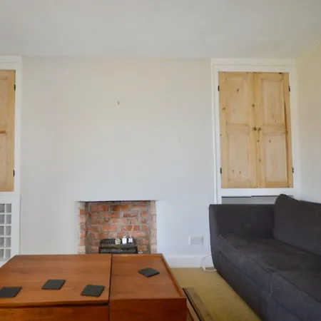 Lovely Garden Flat Near Gloucester Road * Bristol