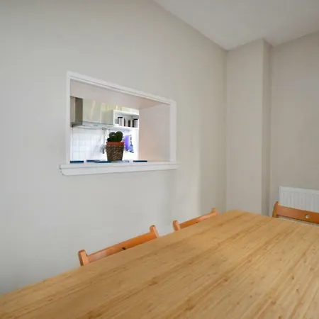 Lovely Garden Flat Near Gloucester Road